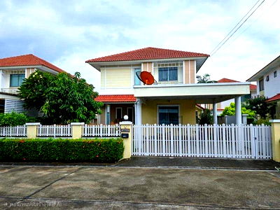 บ้านเดี่ยวให้เช่า : ให้เช่า บ้านเดี่ยว 2 ชั้น หมู่บ้าน เฮ้าส์ ออฟ เดอะ คานารี่ – สวนเสือศรีราชา  บ้านสวย เฟอร์นิเจอร์บิ้วอิน พร้อมเครื่องใช้ไฟฟ้าครบ จอดรถได้ 2 คัน