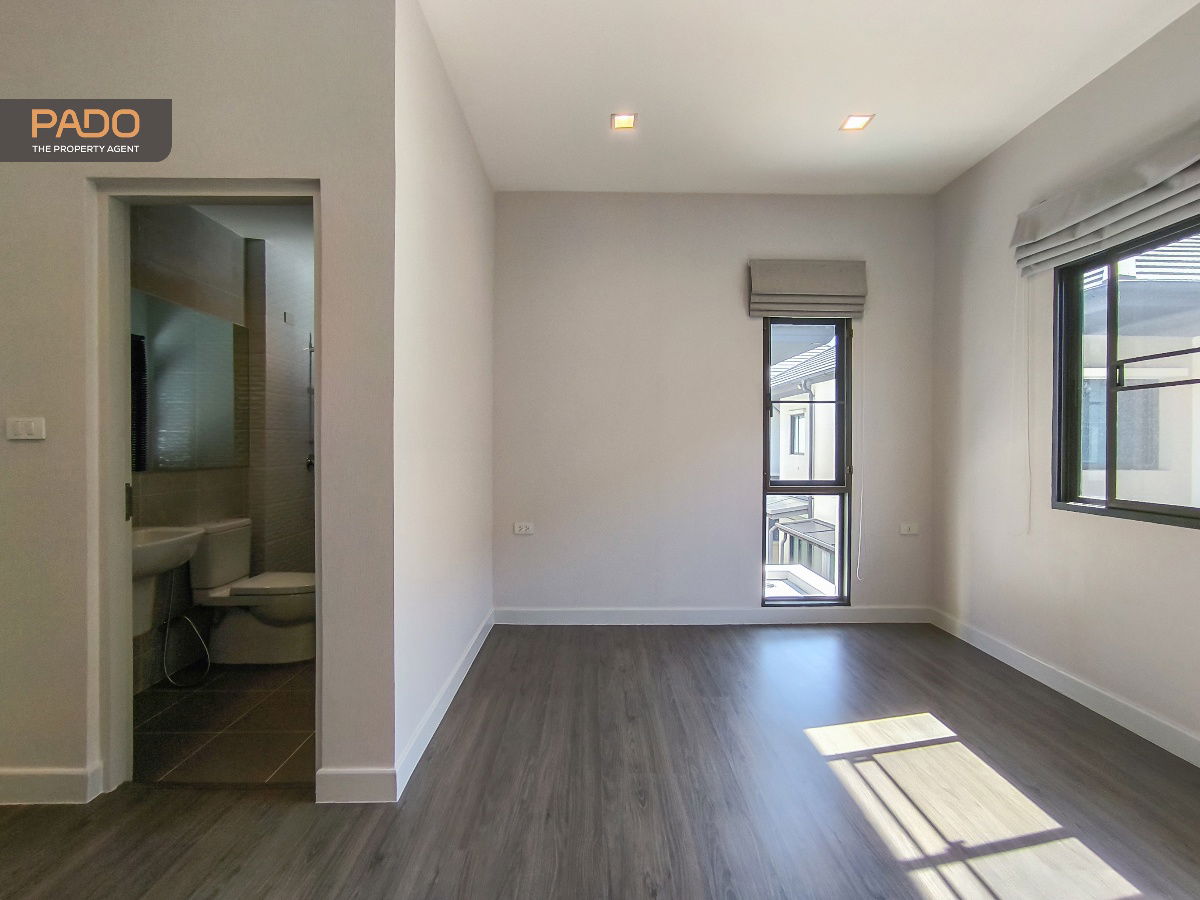 picture Corner Detached House | Bangkok Boulevard Rama 9 3 Bedrooms | 1 Multipurpose Room | 4 Bathrooms | 69.3 sq.wa - 31/38