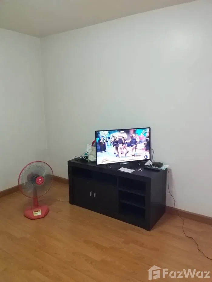 picture Chateau In Town Ratchada 36 for sale 5926094 - 2/6