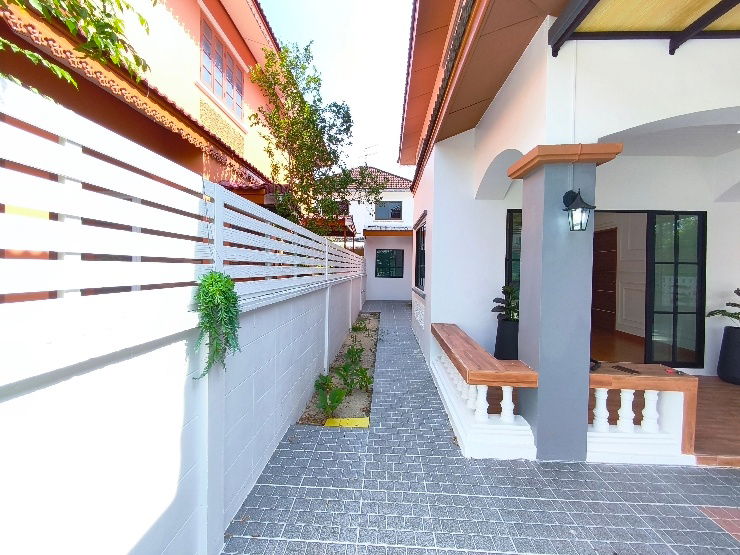 รูป บ้านสวยสไตล์โมเดิร์น พร้อมอยู่!
บ้านเดี่ยว 2 ชั้น หมู่บ้านเคซีการ์เด้นโฮม5 - รูปที่ 8/28