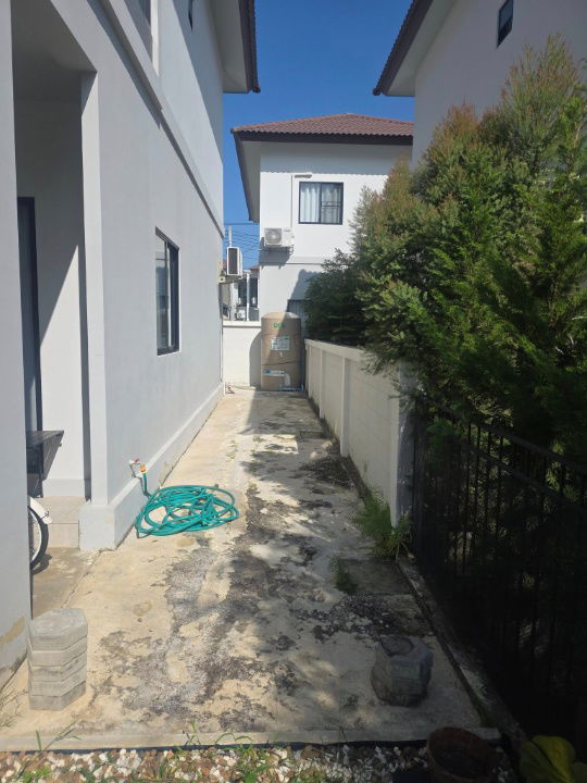 รูป ให้เช่า กาญจน์กนกวิวล์ 22 สารภี 4 ห้องนอน เฟอร์นิเจอร์ & เครื่องใช้ไฟฟ้าครบ ใกล้ โรงเรียนนานาชาติยูนิตี้คอนคอร์ตและโรงเรียนนานาชาติวารี- RW007294 - รูปที่ 4/15