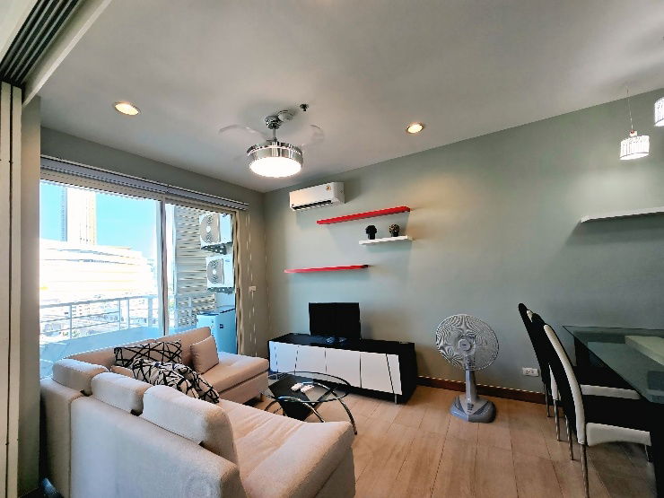 รูป ให้เช่าคอนโด The Lighthouse ใกล้ ICONSIAM
คอนโด 1 ห้องนอน 1 ห้องน้ำ
ขนาด 48 ตารางเมตร ห้องกว้าง โปร่ง
รีโนเวทใหม่ทั้งห้อง สวยงาม พร้อมเข้าอยู่ - รูปที่ 3/30