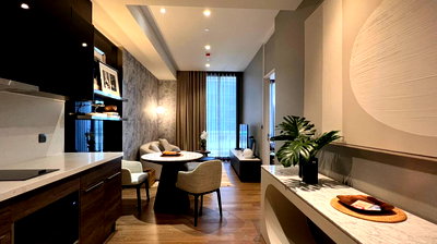 เช่าคอนโด BTS ชิดลม : ว่างพร้อมอยู่! Muniq Langsuan. 1นอน 55ตร.ม. Line id: @pfagent