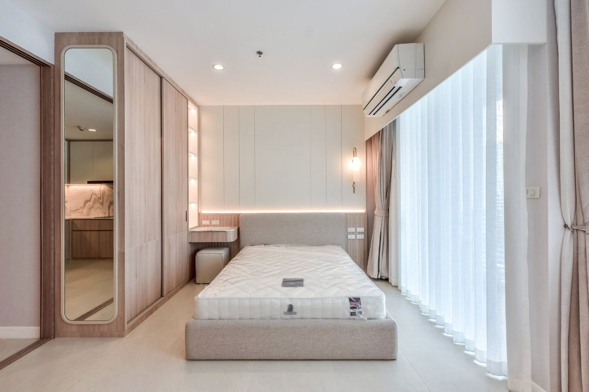 picture Villa Rachatewi【𝐒𝐄𝐋𝐋 & 𝐑𝐄𝐍𝐓】🔥A bright, elegant, and classic-toned room that creates a sophisticated.🔥 Contact Line ID: @hacondo - 3/9