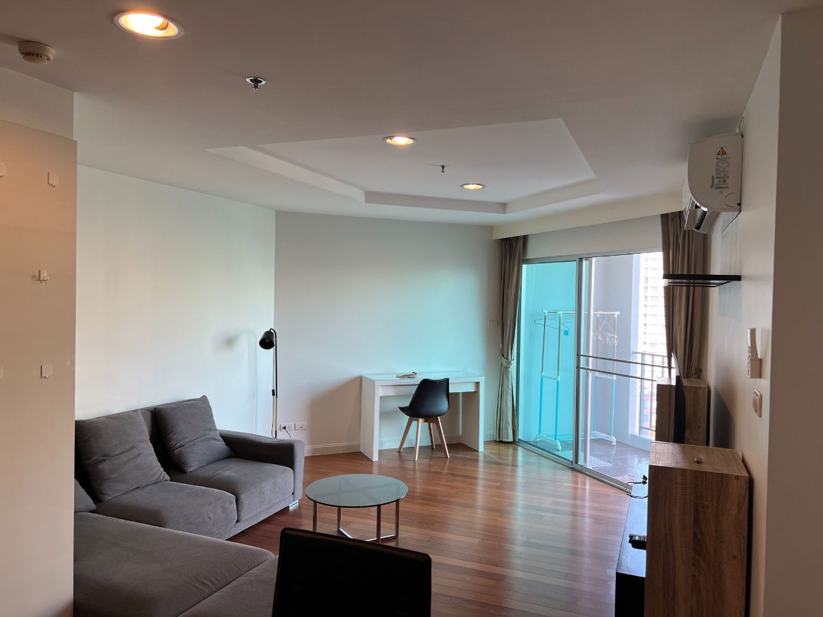 picture Condo for Rent: Belle Park Residence   Nearest BTS: BTS Phra Khanong - 1/17