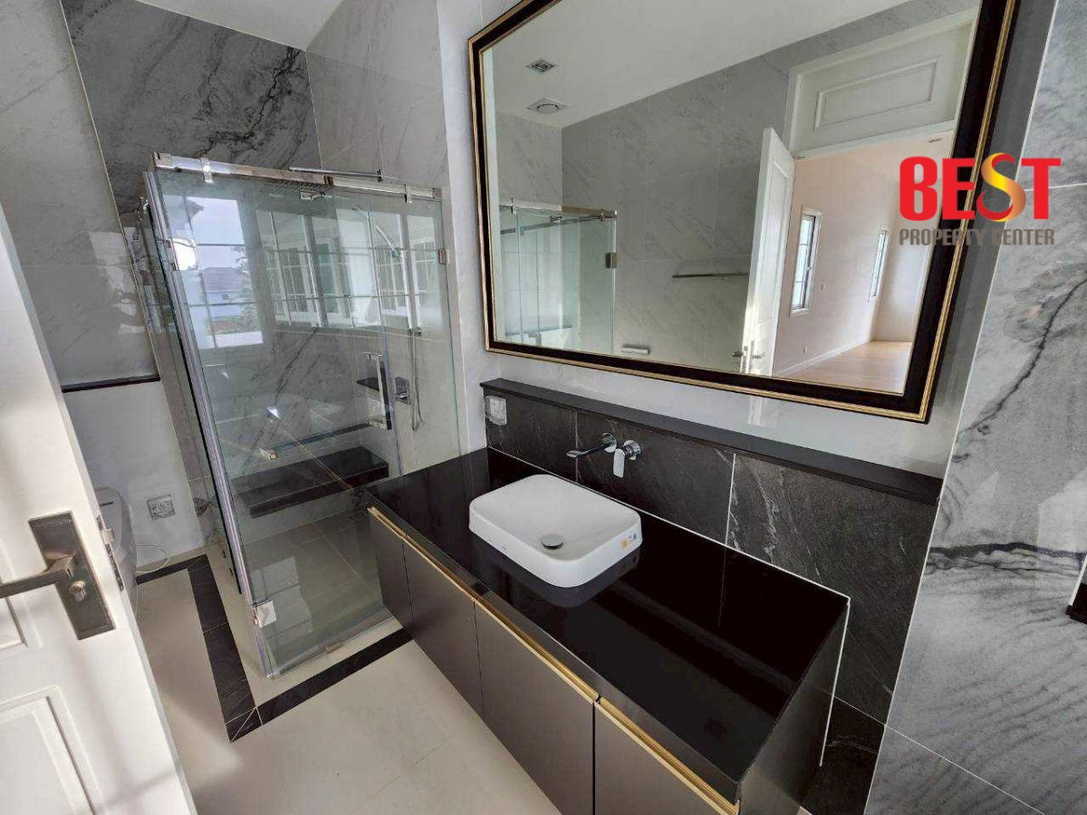 รูป SUPER DEAL บ้านหรู ราคาพิเศษที่สุดในโครงการ The Grand Pinklao – เดอะ แกรนด์ ปิ่นเกล้า - รูปที่ 17/22