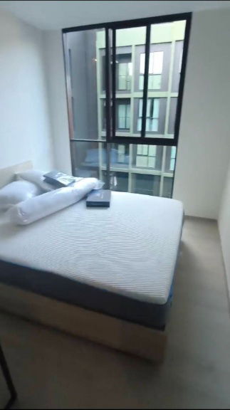 รูป คอนโดใหม่เอี่ยม! ห้องใหม่ พร้อมเฟอร์นิเจอร์และเครื่องใช้ไฟฟ้าใหม่อย่างดี ✨ ทำเลดี เดินเพียง 7 นาที (700 ม.) ถึงรถไฟฟ้า - รูปที่ 11/14