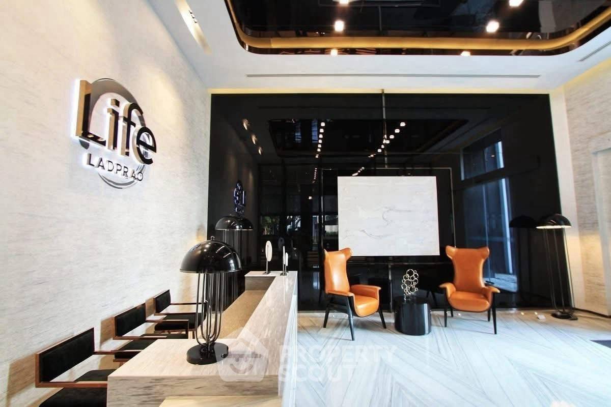 picture 1-BR Condo at Life Ladprao near BTS Ha Yaek Lat Phrao (ID 2475810) - 11/13