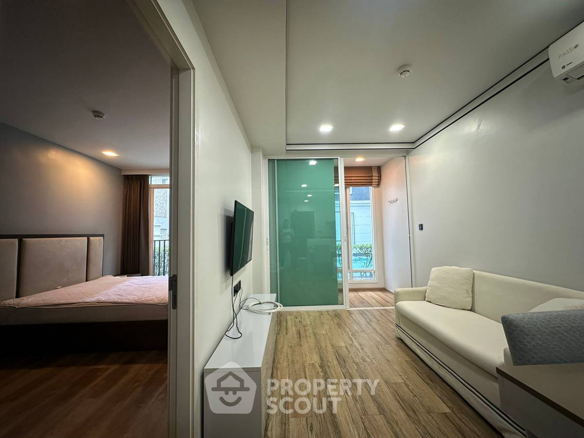 picture 1-BR Condo at Maestro 01 Sathorn - Yenakat near MRT Khlong Toei (ID 2359750) - 1/9