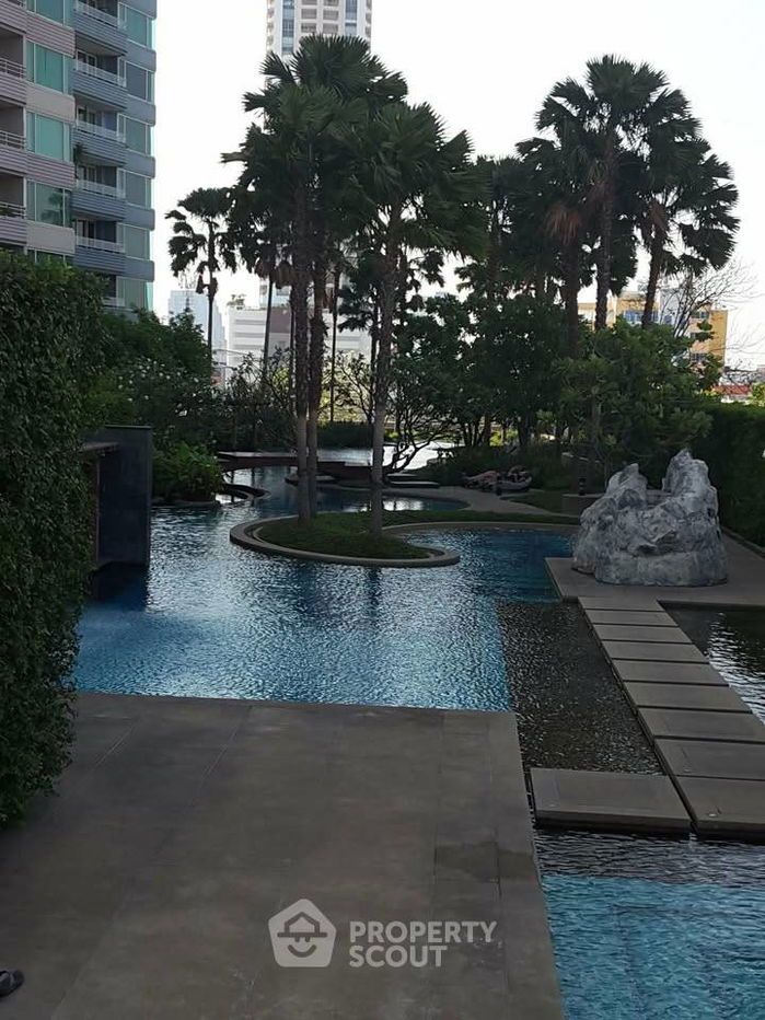 picture 4-BR Condo at Watermark Chaophraya near BTS Krung Thon Buri (ID 2478238) - 9/18