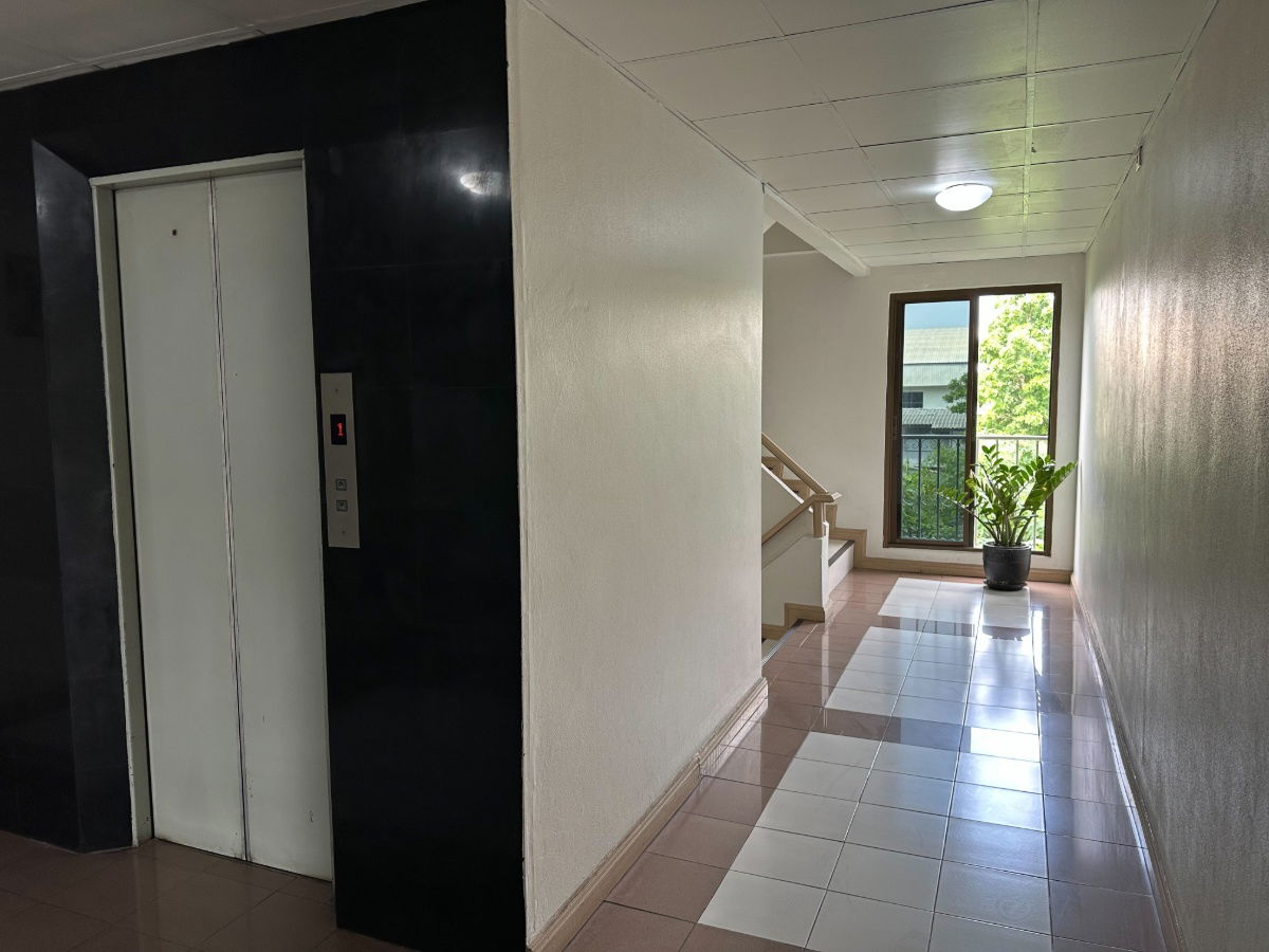รูป ขาย Opaline Chalet Condo (โอปอลีน ชาเลต์ คอนโด) ขนาด 54 ตร.ม. พร้อมอยู่ - รูปที่ 11/13