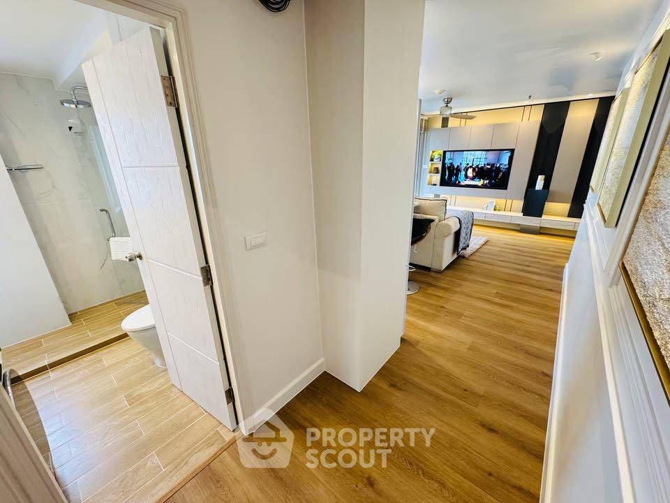 รูป คอนโด 1-ห้องนอน ที่ สุขุมวิท สวีท คอนโดมิเนียม ใกล้ BTS นานา (ID 2476045) - รูปที่ 8/12