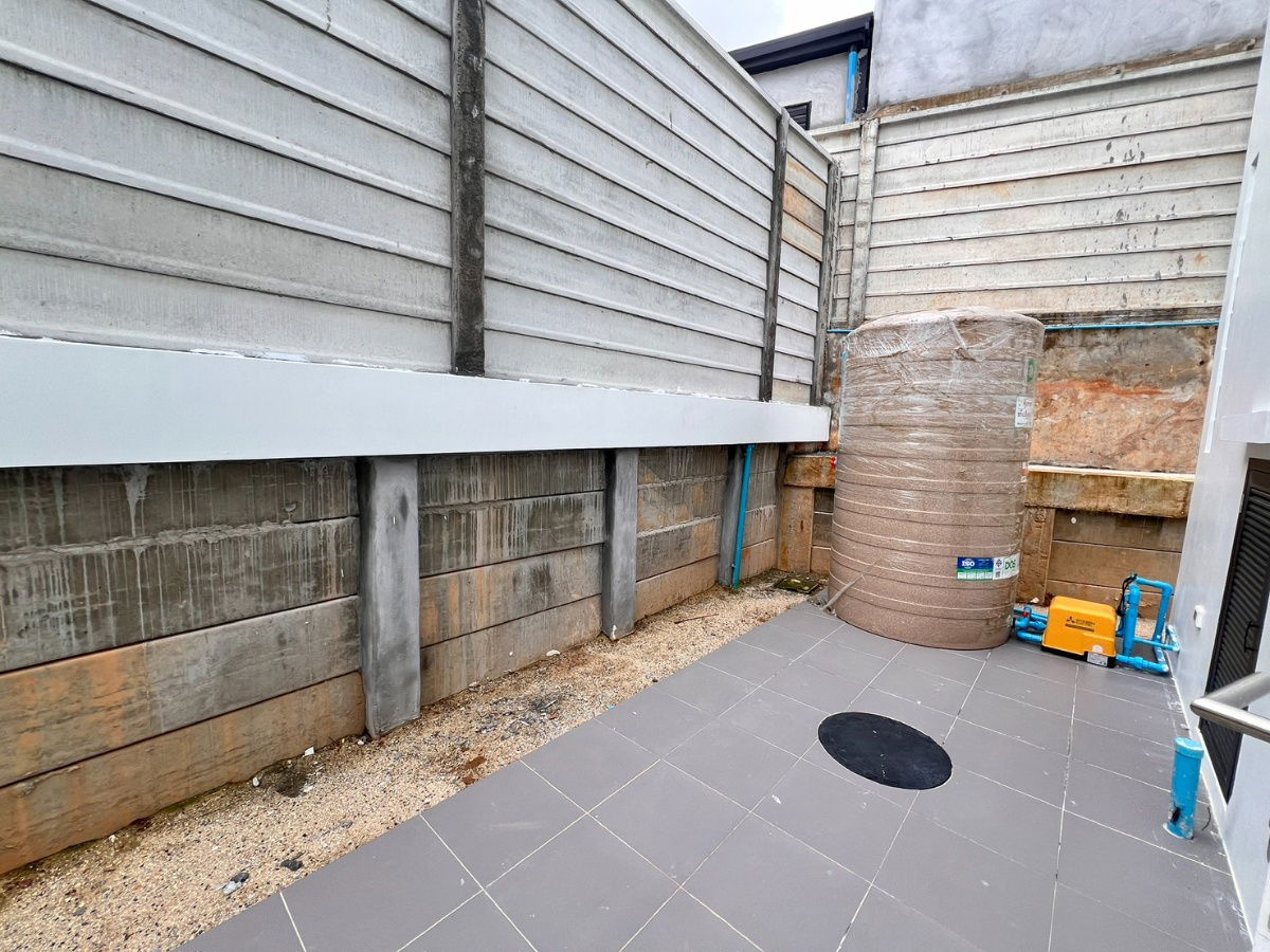 รูป ทาวน์เฮ้าส์ 2 ชั้น | 3 ห้องนอน 3 ห้องน้ำ 2 ที่จอดรถ ขนาด 38.10 ตร.วา 143.80 ตร.ม. - รูปที่ 17/18