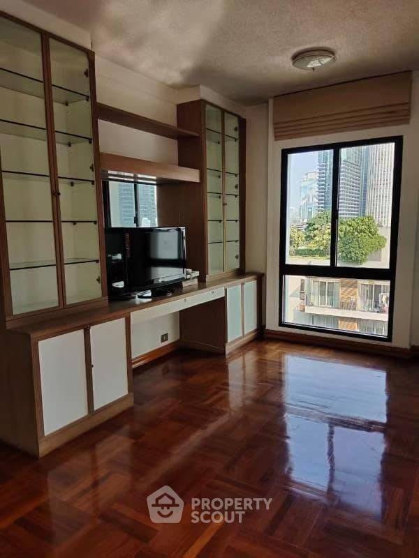 picture 3-BR Condo at Vanicha Park Langsuan near BTS Chit Lom (ID 785377) - 1/8