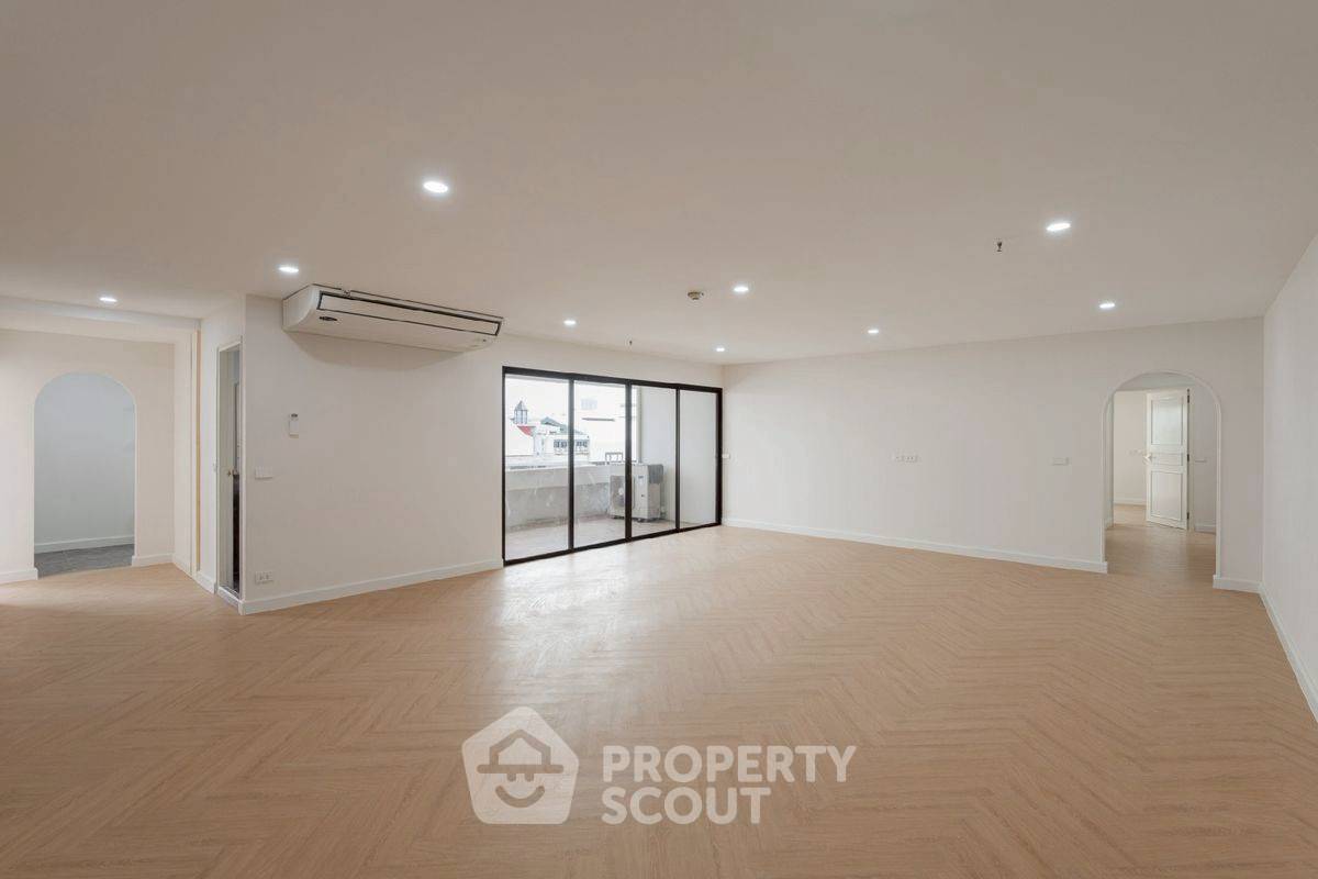 รูป คอนโด 3-ห้องนอน ที่ เพรสทีจ ทาวเวอร์ คอนโดมิเนียม ใกล้ MRT สุขุมวิท (ID 2448542) - รูปที่ 14/16