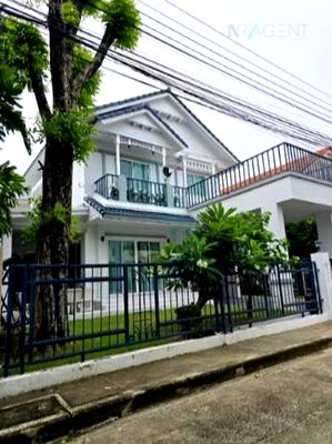 บ้านเดี่ยวให้เช่า : ให้เช่าบ้านเดี่ยว 2 ชั้น เพอร์เฟค เพลส สุขุมวิท 77 - สุวรรณภูมิ 3 ห้องนอน 2 ห้องน้ำ