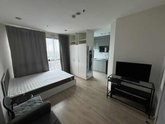 Ideo Sathorn-Tha Phra condo for rent, ready to move in January 15, 2026.