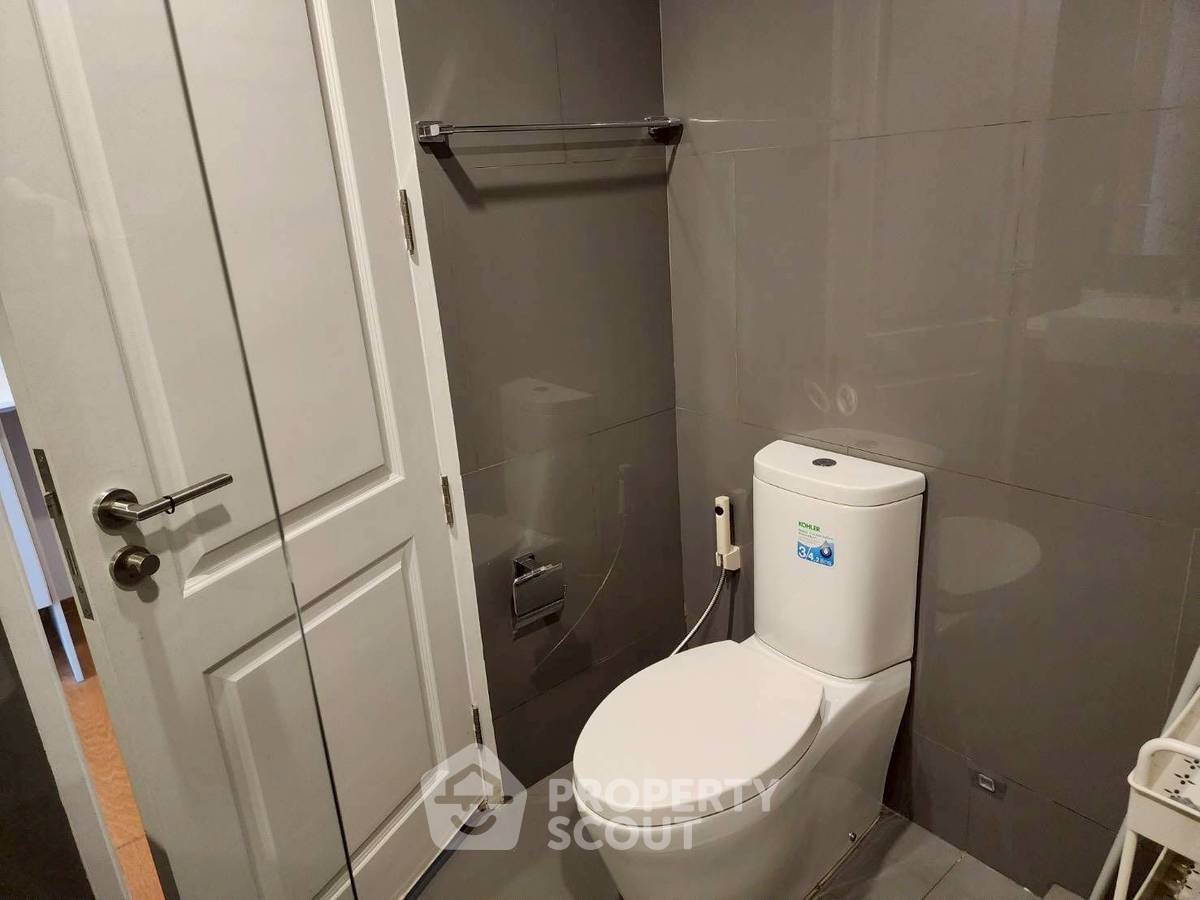 picture 1-BR Condo at Noble Revo Silom near BTS Surasak (ID 2477788) - 3/7