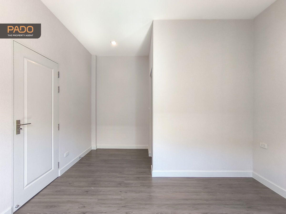 picture Corner Detached House | Bangkok Boulevard Rama 9 3 Bedrooms | 1 Multipurpose Room | 4 Bathrooms | 69.3 sq.wa - 27/38