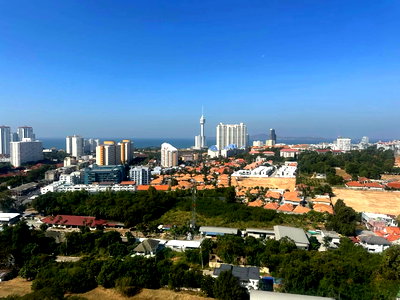 Condos for sale Pattaya : Supalai Mare on very high floor with Great Sea View!!! 1bedroom 1bathroom ( Foreign Name!)