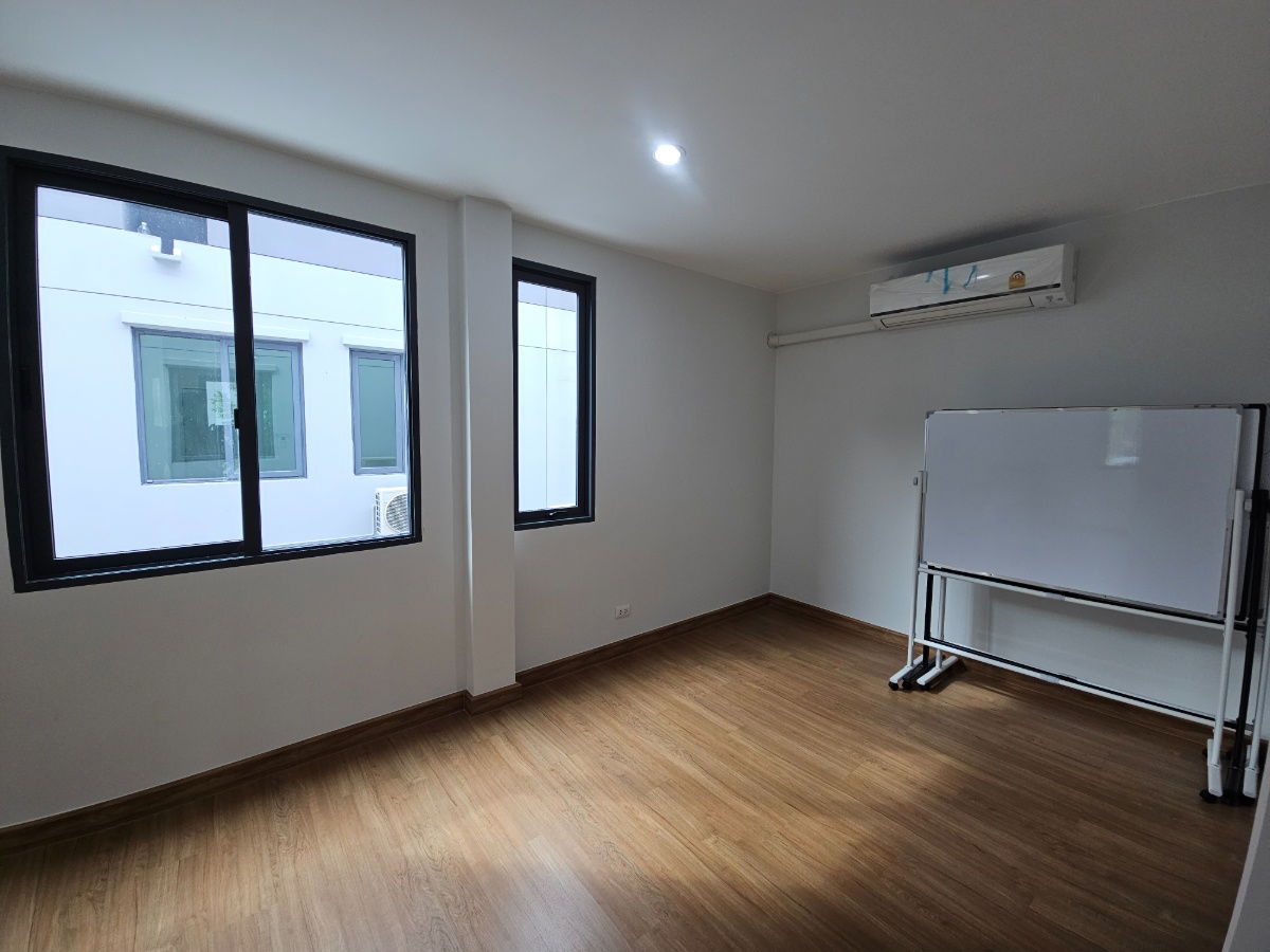 รูป ให้เช่า ทาวน์โฮม บ้านกลางเมือง Edition พหล-รามอินทรา (58 ตร.ว.) เทพรักษ์47 - รูปที่ 11/43