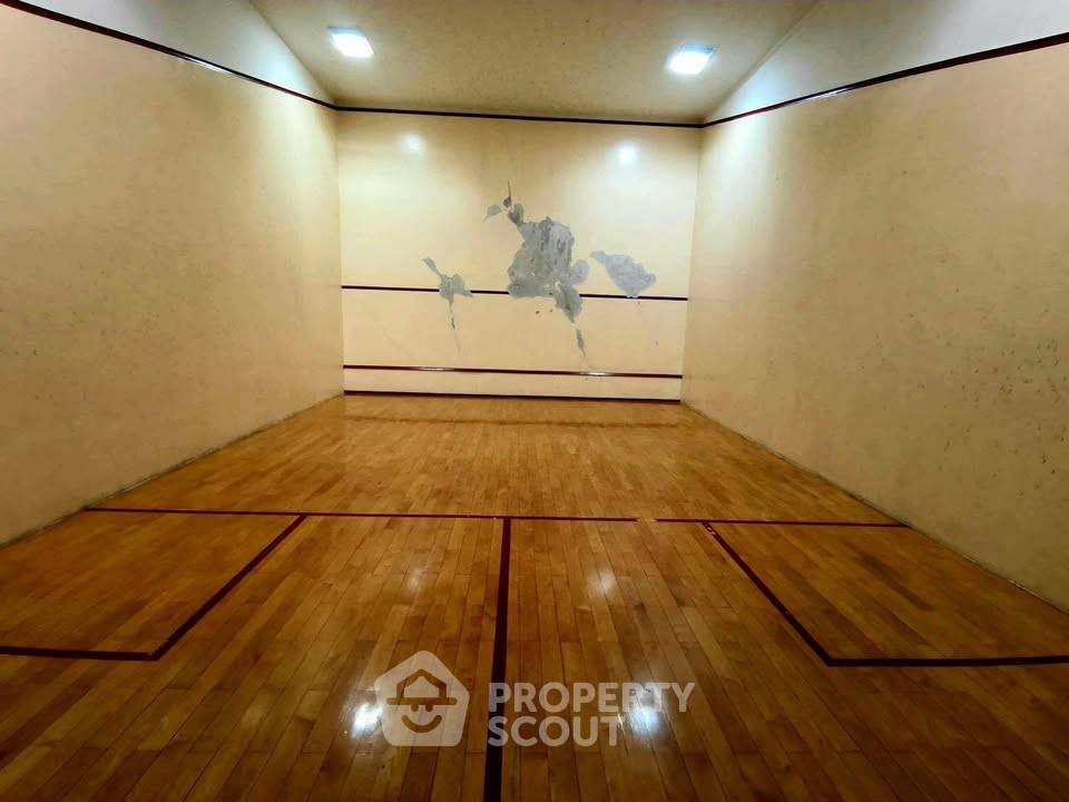 picture 4-BR Condo at Watermark Chaophraya near BTS Krung Thon Buri (ID 2478238) - 14/18