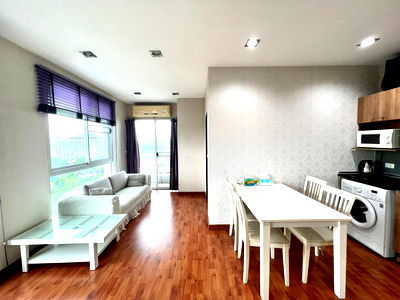 Condos for sale Maya Chiang Mai : 2bedrooms condo for sale :One Plus Jed yod condo 2,490,000 THB ,Tel.082-3899314 (Boo)