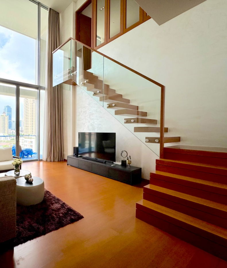 รูป Newly Renovated🌟 Duplex Luxury Condo @ The Sukhothai Residence ใกล้ One Bangkok 1 กม. / MRT ลุมพินี - รูปที่ 3/16