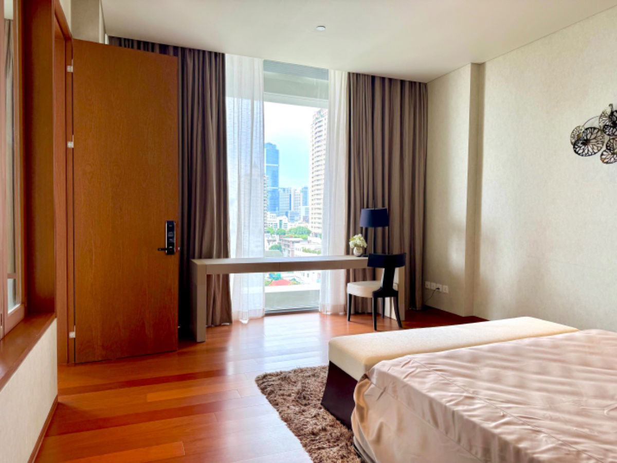 รูป Newly Renovated🌟 Duplex Luxury Condo @ The Sukhothai Residence ใกล้ One Bangkok 1 กม. / MRT ลุมพินี - รูปที่ 7/16