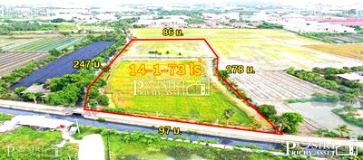 ที่ดิน กระทุ่มแบน สมุทรสาคร : ซื้อทำกำไรได้มากกว่า 100 % ++ กับที่ทรงสวย 14 ไร่เศษ หน้ากว้าง 97 ม. ใกล้ ถ. ตัดใหม่ กัลปพฤกษ์ – พุทธสาคร KK5104S