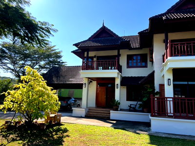 บ้านเดี่ยว เชียงใหม่ : ขายบ้านเดี่ยว 2 ชั้น บ้านกอสะเลียม พร้อมเข้าอยู่ บรรยากาศร่มรื่น ทำเลดี สันกำแพง เชียงใหม่