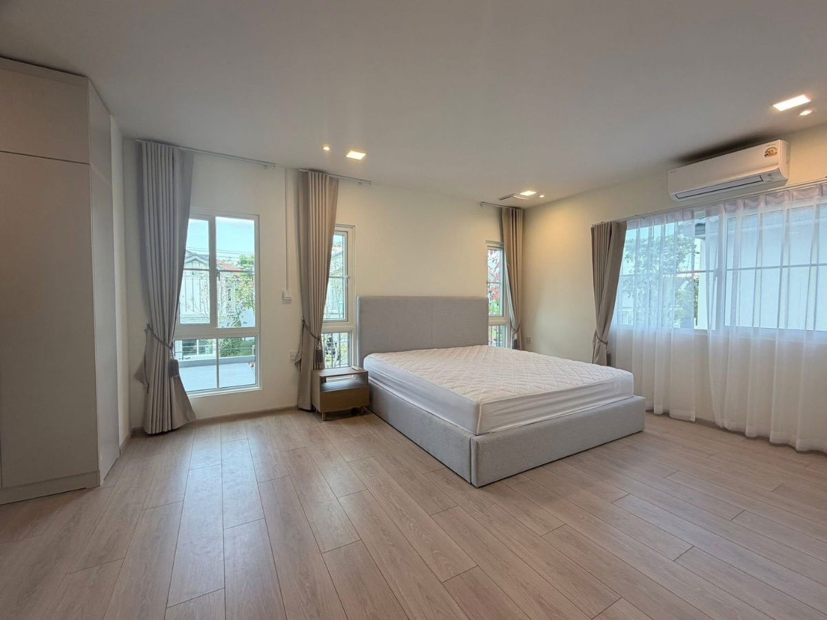 รูป ให้เช่าบ้านเดี่ยว Villaggio 3 ศรีนครินทร์–บางนา  ทำเลดี เดินทางสะดวก ใกล้เมกาบางนา โรงเรียนนานาชาติ และโรงพยาบาลชั้นนำบ้านตกแต่งครบ - รูปที่ 6/15