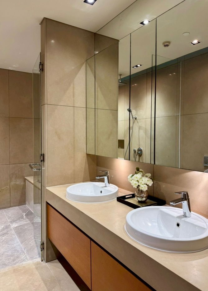 รูป Newly Renovated🌟 Duplex Luxury Condo @ The Sukhothai Residence ใกล้ One Bangkok 1 กม. / MRT ลุมพินี - รูปที่ 10/16