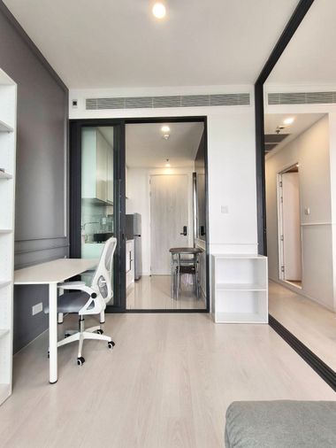 (188AGEV) Rent Mazarine Ratchayothin Condo | Prime Location BTS Ratchayothin 0m, High Floor City View | Contact Eve 094-342-3498 LINE:  @hatcheryAgent