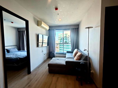 Condos for rent Sukumvit 44/1 : Code: KJ10181  for rent Rhythm Sukhumvit 44/1 🔥🔥 Line ID: @kjcondo (with @)🔥🔥