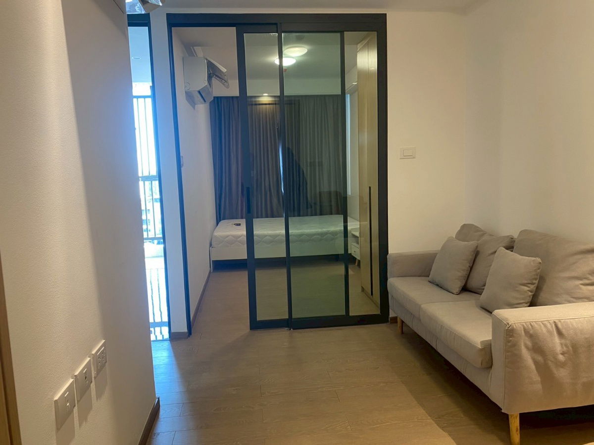 picture Condo for rent near the MRT Yellow Line. - 6/15