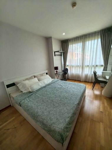 คอนโดให้เช่า :Issara@42 Sukhumvit (อิสสระ@42 สุขุมวิท) ((BTS เอกมัย)) MK-02 line @livingbkk