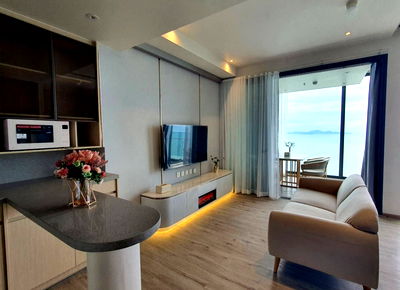 ขายคอนโด : KT0045📲LineID @556ryccg🏖️56.8ตรม 1ห้องนอน 1ห้องเล็ก ชั้น36🌊วิวทะเล ห้องนั่งเล่นกว้าง AROM อารมณ์ วงศ์อมาตย์🦀พัทยาเหนือ