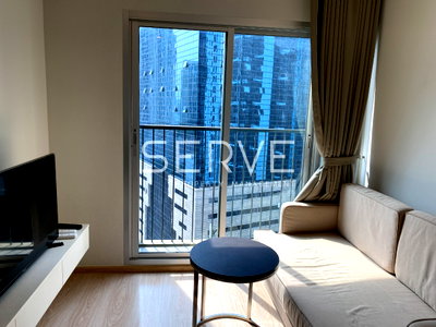 Condos for rent : 1 Bed Nice Room Fully furnished  Good Location Condo close to MRT Thailand Cultural Centre Station @ Noble Revolve Ratchada 2 