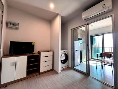 Condos for rent : code : E231 The Parkland Phetkasem 56