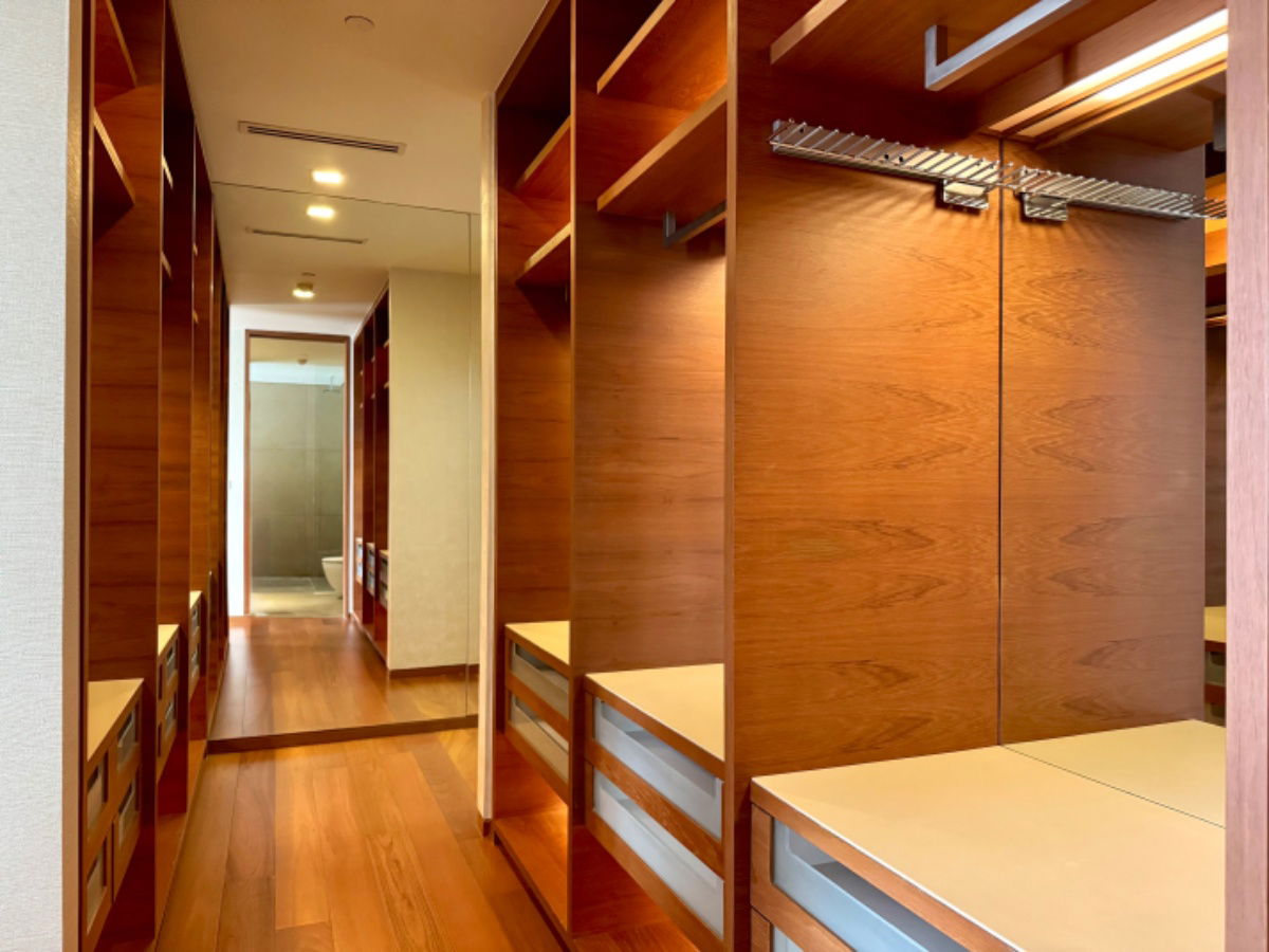 รูป Newly Renovated🌟 Duplex Luxury Condo @ The Sukhothai Residence ใกล้ One Bangkok 1 กม. / MRT ลุมพินี - รูปที่ 8/16