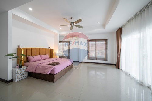 picture [920311028-303] Luxury Pool Villa for Ren - 39/39