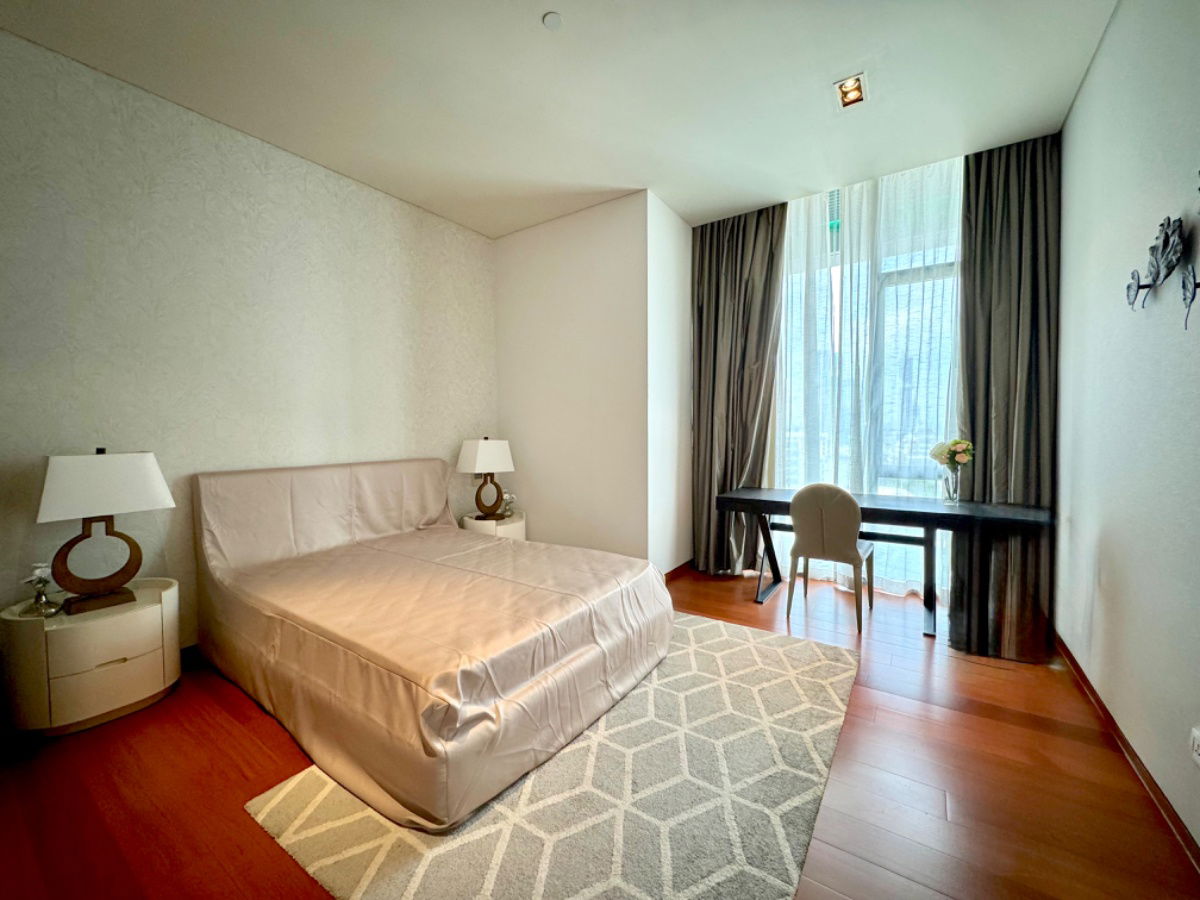 รูป Newly Renovated🌟 Duplex Luxury Condo @ The Sukhothai Residence ใกล้ One Bangkok 1 กม. / MRT ลุมพินี - รูปที่ 11/16