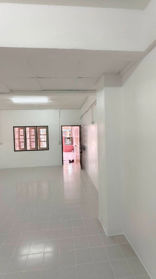 รูป ให้เช่าทาวน์เฮ้าส์ 2 ชั้น ซ.หทัยราษฎร์ 21 ตกแต่งใหม่ พร้อมอยู่ - รูปที่ 9/12