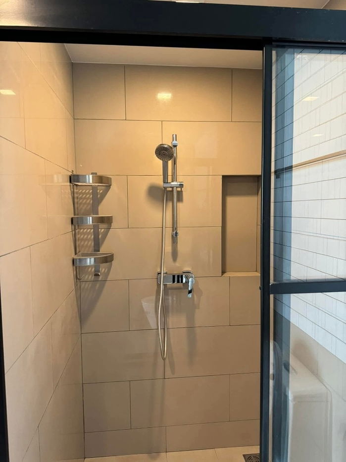 รูป Code: TP18 ให้เช่า
คอนโด Meastro 19 รัชดา19 

📌พร้อมเข้าอยู่ 

พื้นที่ :  29.66 ตร.ม. ตึก C ชั้น 8 (มีทั้งหมด 8 ชั้น)

 - รูปที่ 9/12