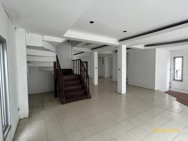 picture HOME for sale Khlong Chao Khun Sing Wang Thonglang Bangkok - 3/44