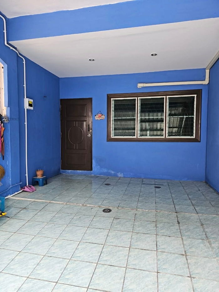 รูป ปล่อยเช่าทาวน์เฮาส์ซอยรามคำแหง152 ซอยติดถนนใหญ่ - รูปที่ 2/20