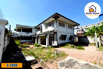 บ้านเดี่ยว อิมพีเรียล เวิลด์ สำโรง : ขายบ้านเดี่ยว 2 ชั้นบนที่ดิน 112ตารางวา หมู่บ้านถาวรนิเวศน์1 ซอยบางนา-ตราด14