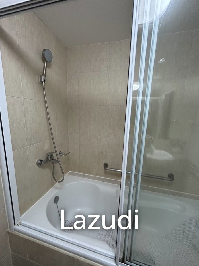 picture 50 sqm high-floor 1 bedroom condo at The Clover Thonglor, Khlong Tan Nuea - 15/21