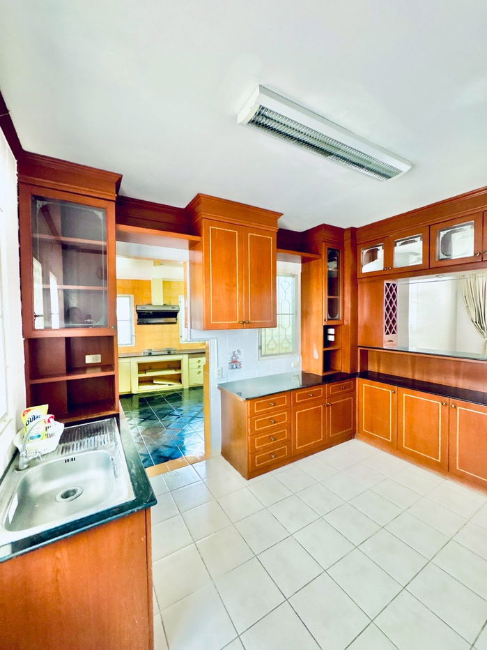 picture House for Sale 4 Bedrooms Near Jomtien Beach - 14/18